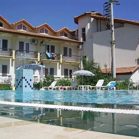 Junior Ozalp Hotel Dalyan Bagian luar foto